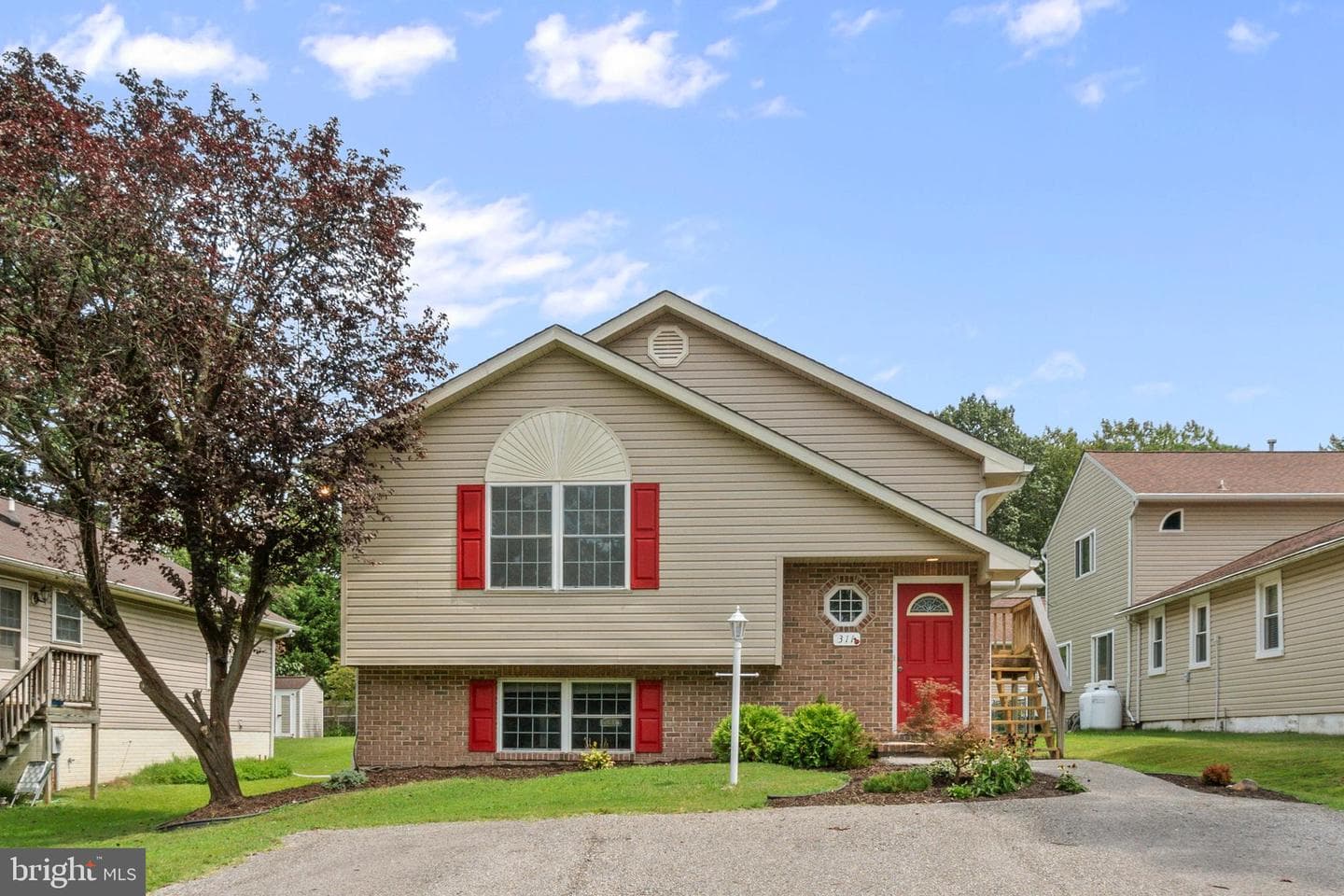 311 Greyhound Road photo 1