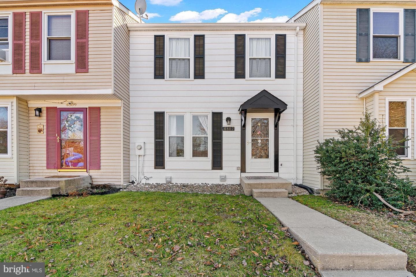 4807 Sennett Court