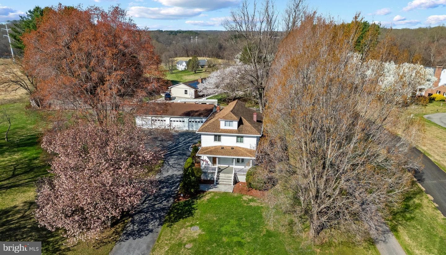 9301 Dogwood Road photo 1