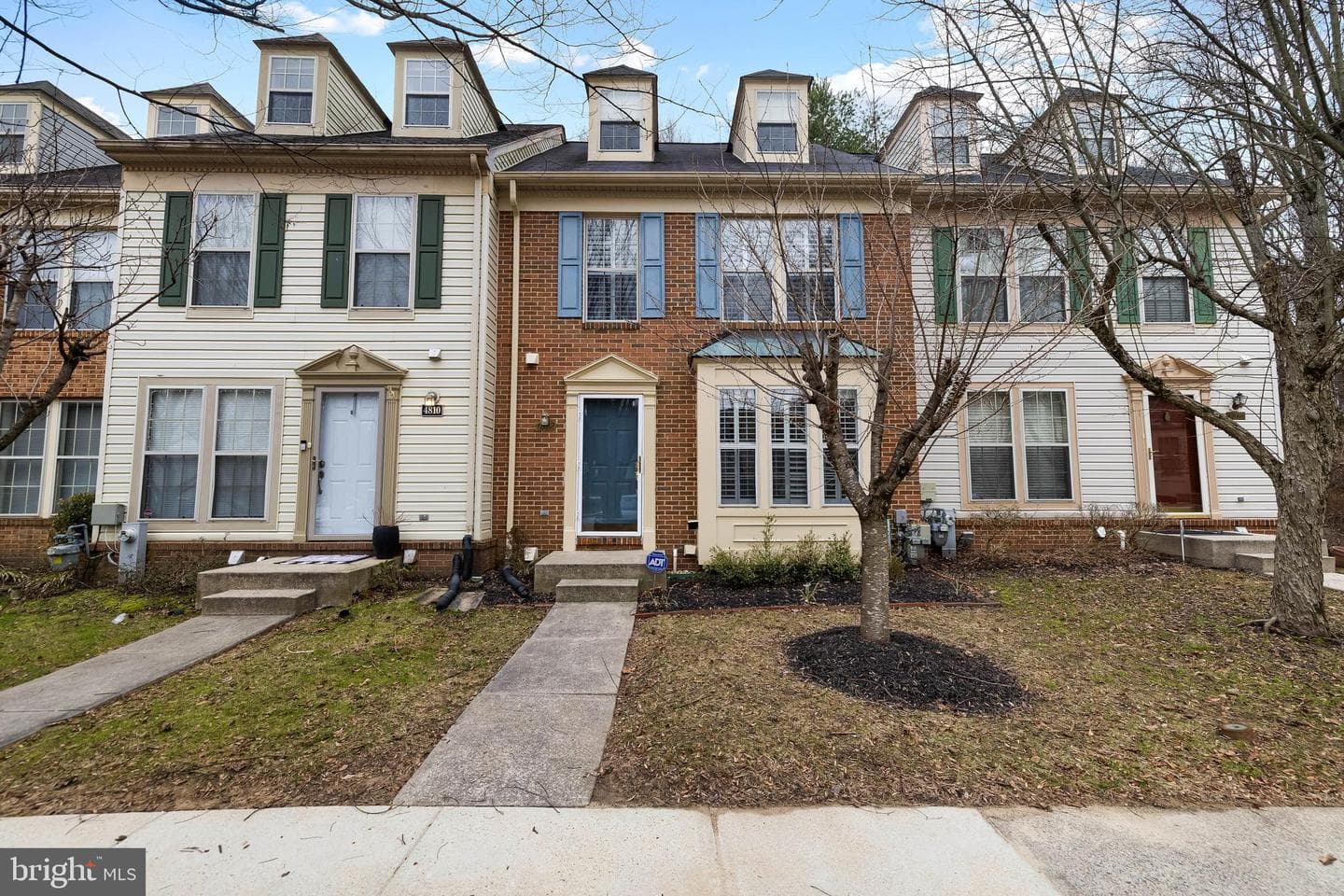 4812 Wainwright Circle photo 1