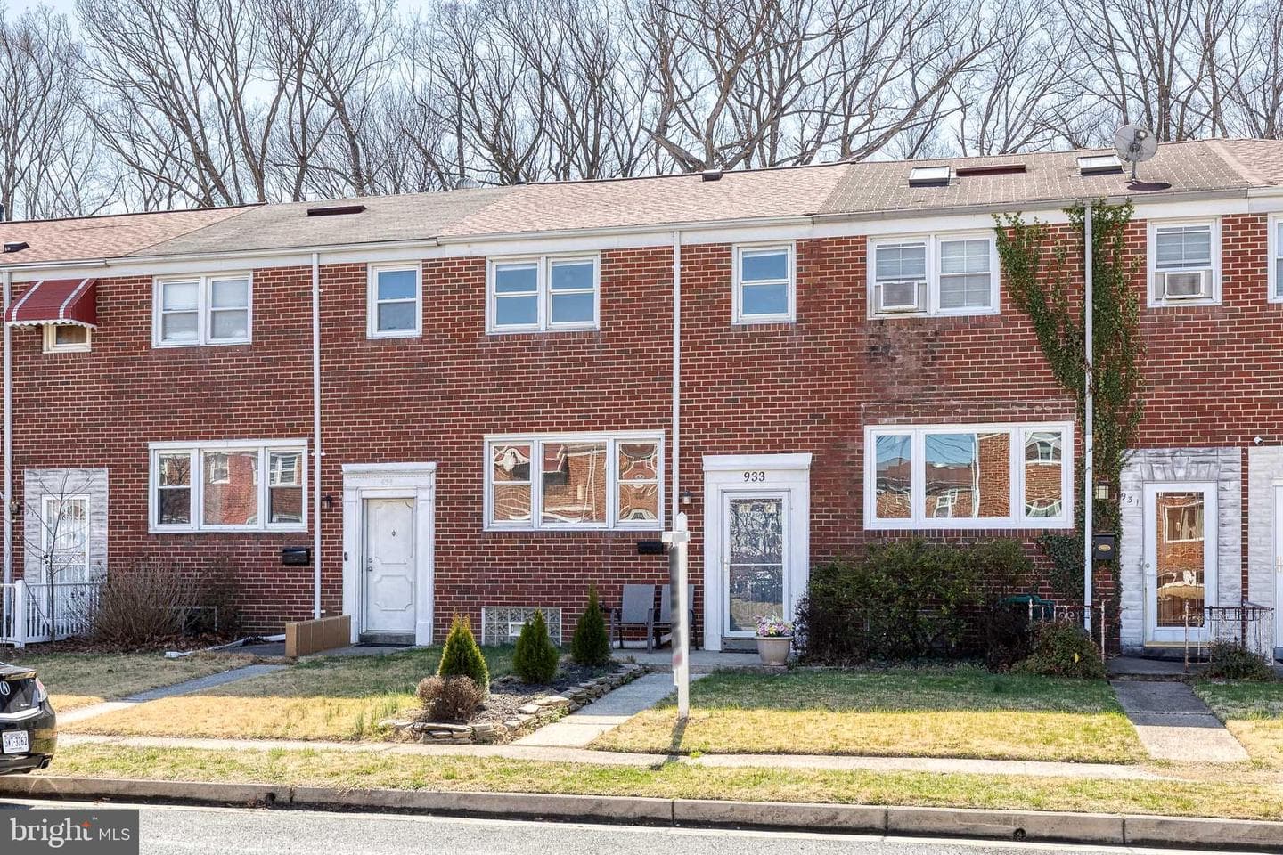 933 Circle Drive