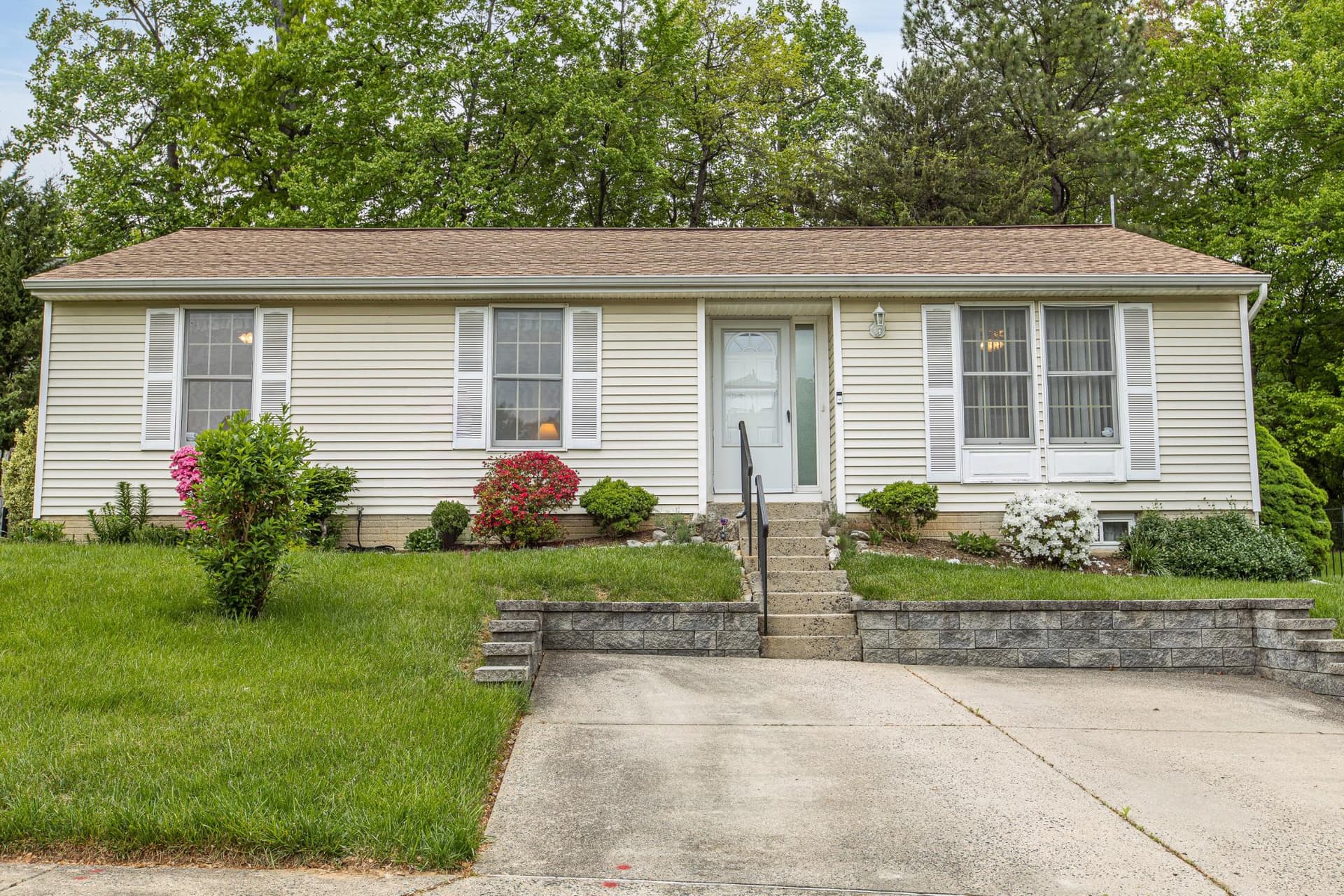 2022 Wilhelm Avenue