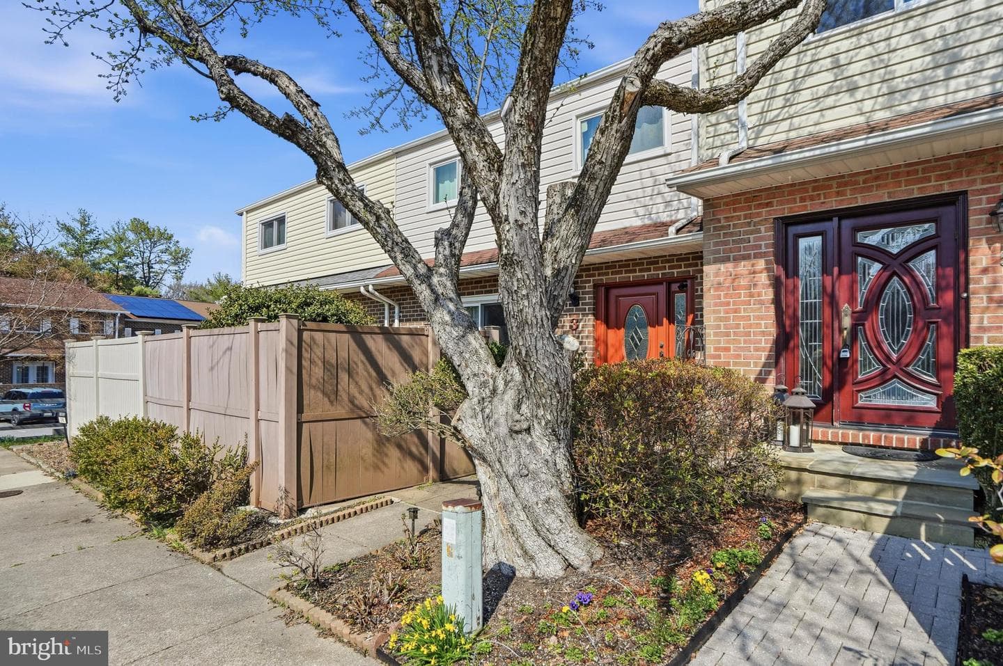 5 Columbine Court