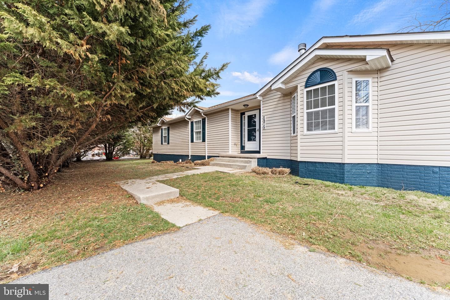 2915 N Rolling Road