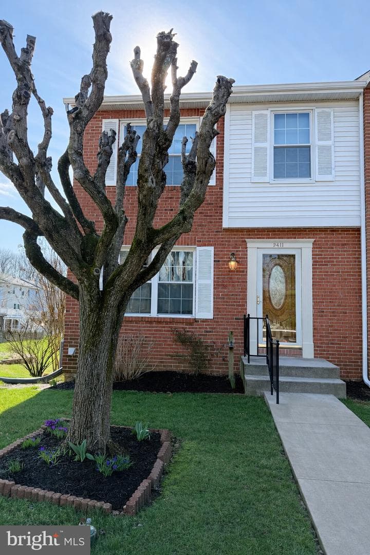 9411 Kilbride Court photo 1