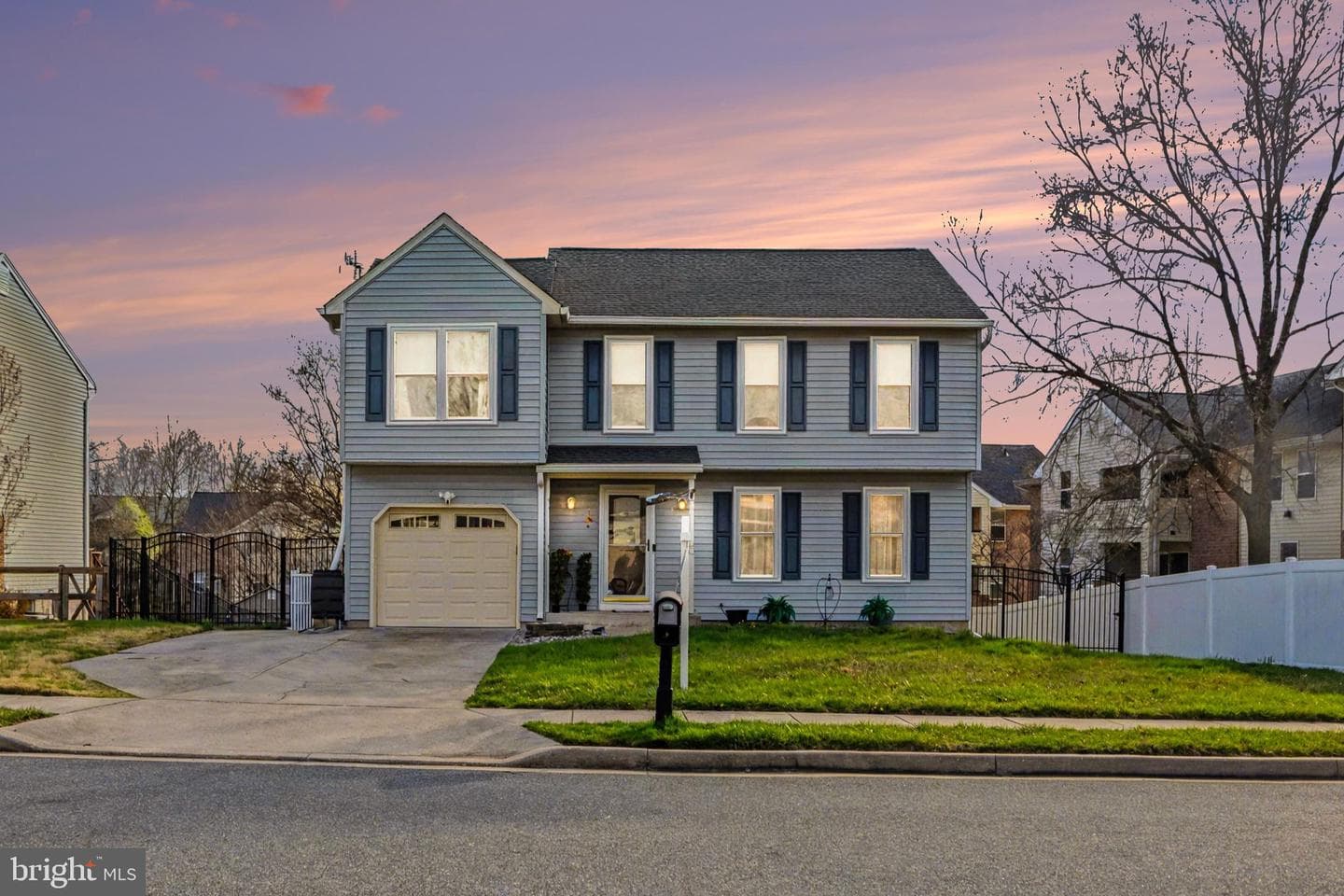 4400 Cottington photo 1