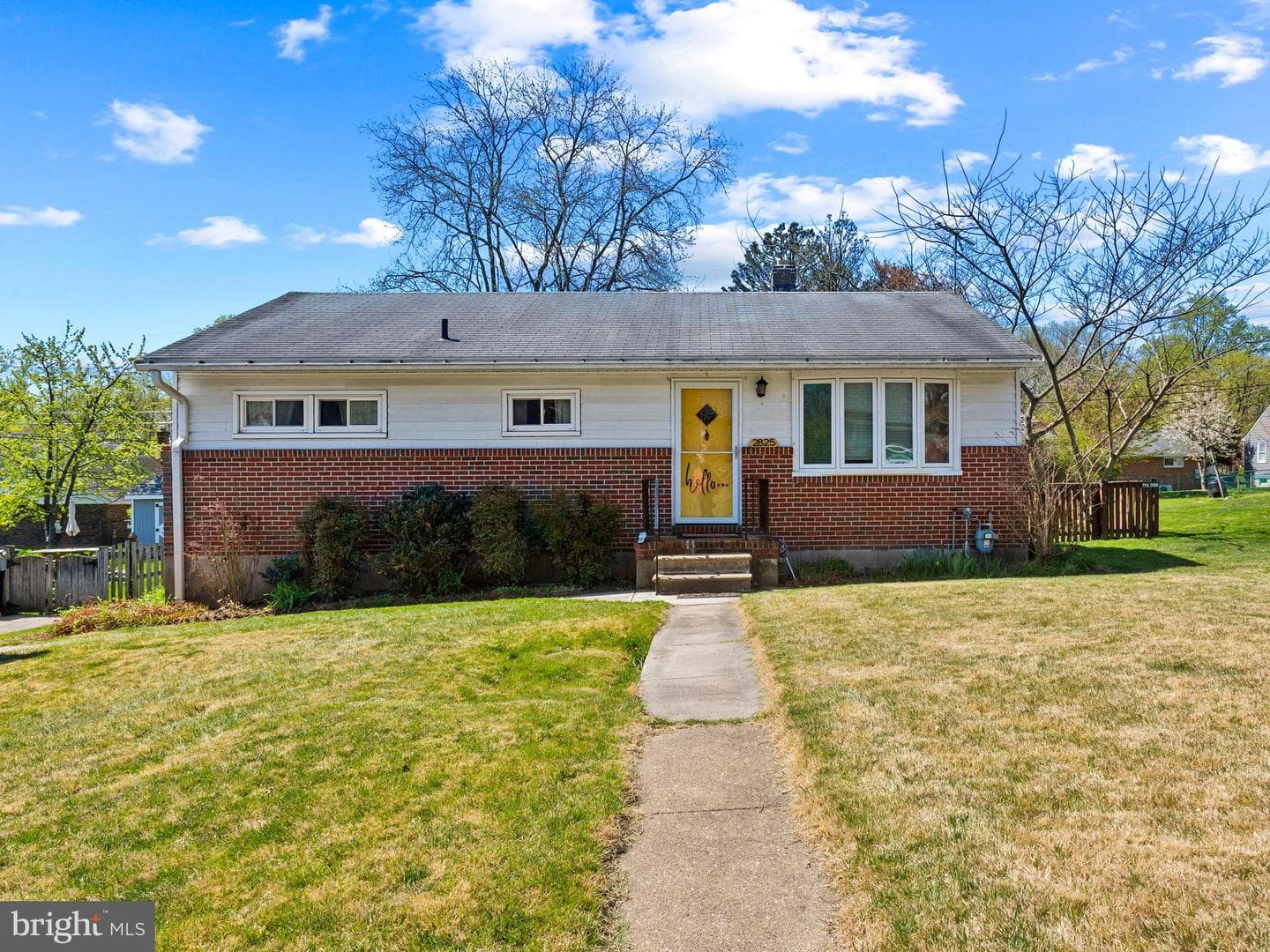 2825 Erie Avenue photo 1