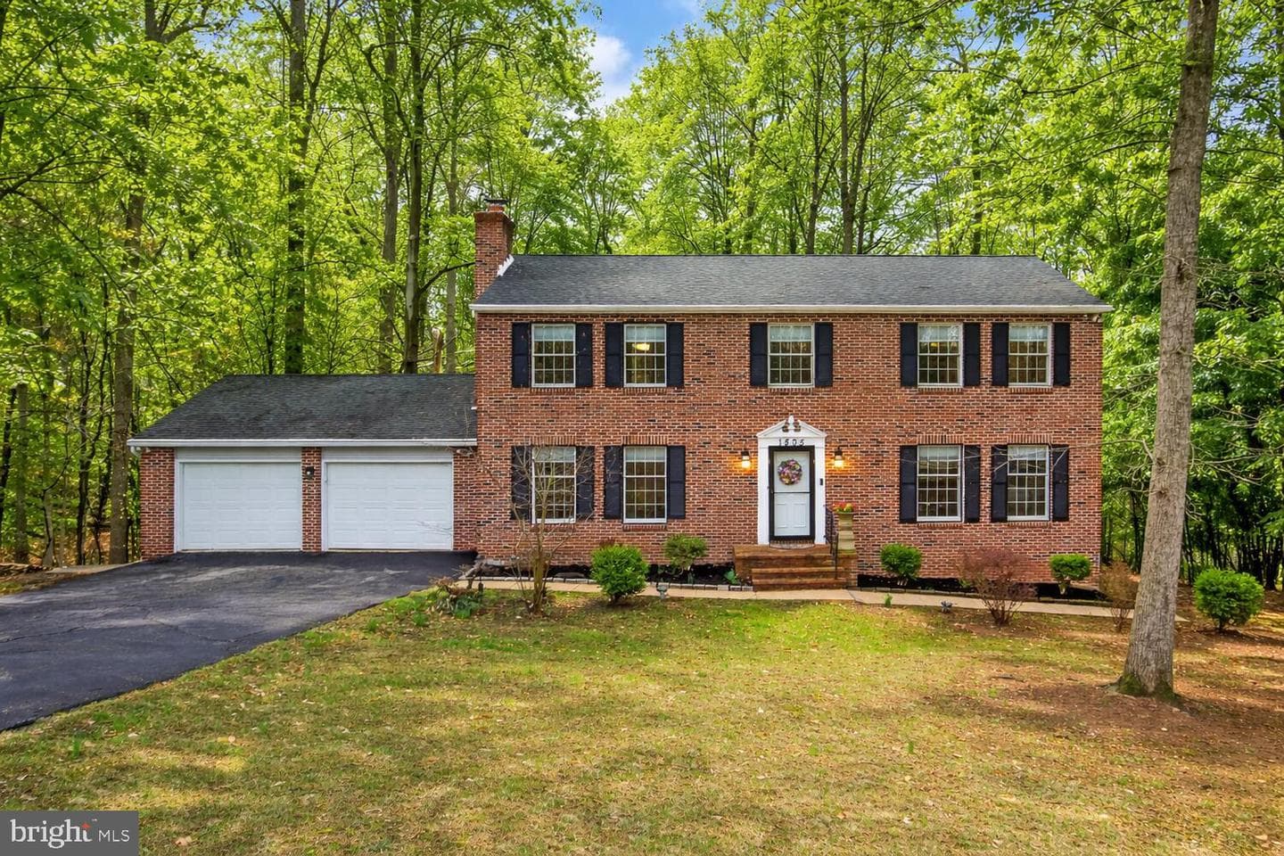 1505 Pinnacle Road photo 1