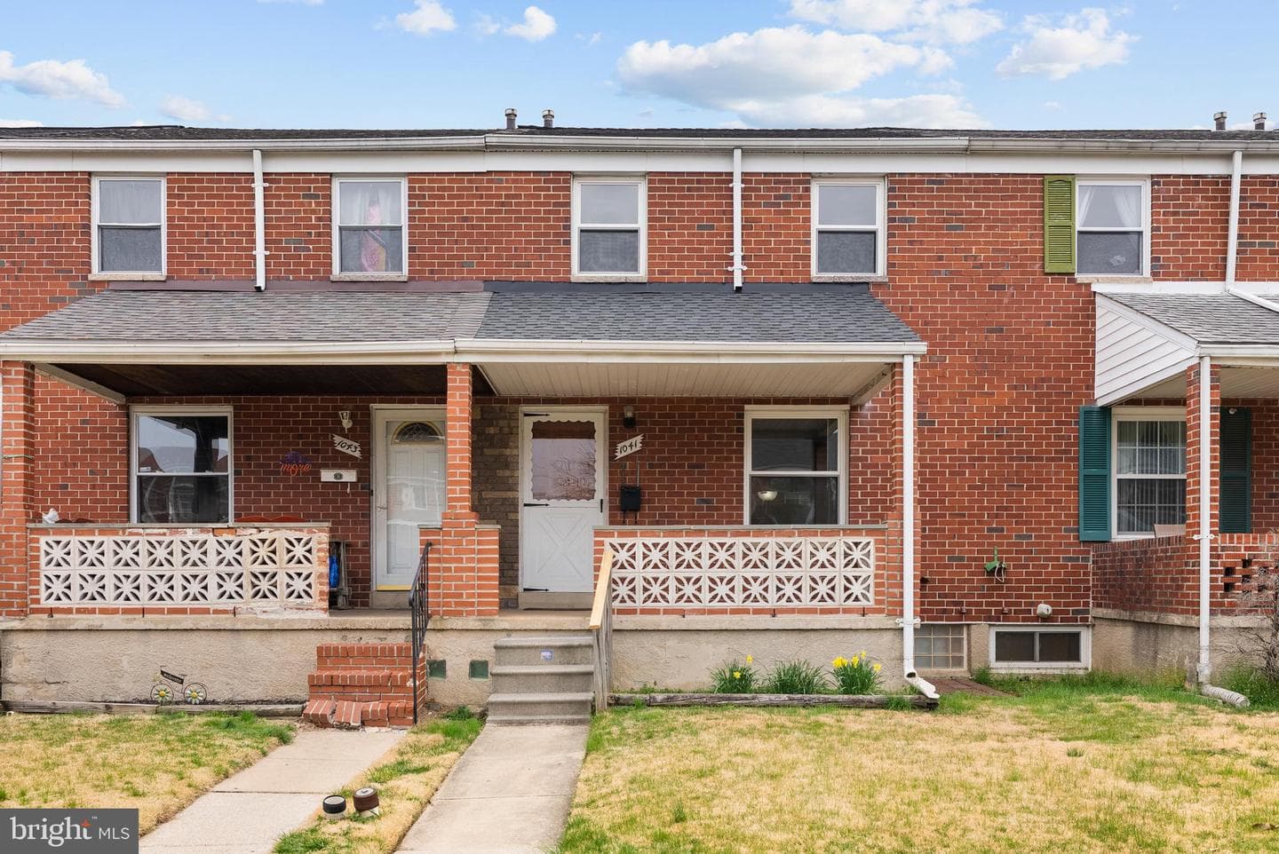 1041 Foxwood Lane