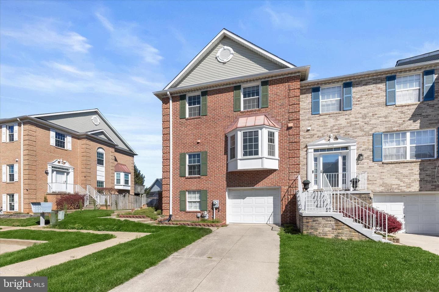 9410 Georgian Way photo 1