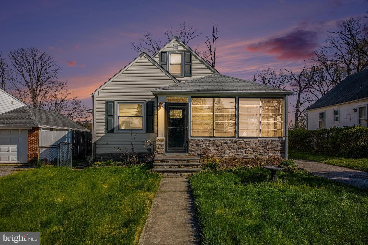 1750 Forrest Avenue photo 1