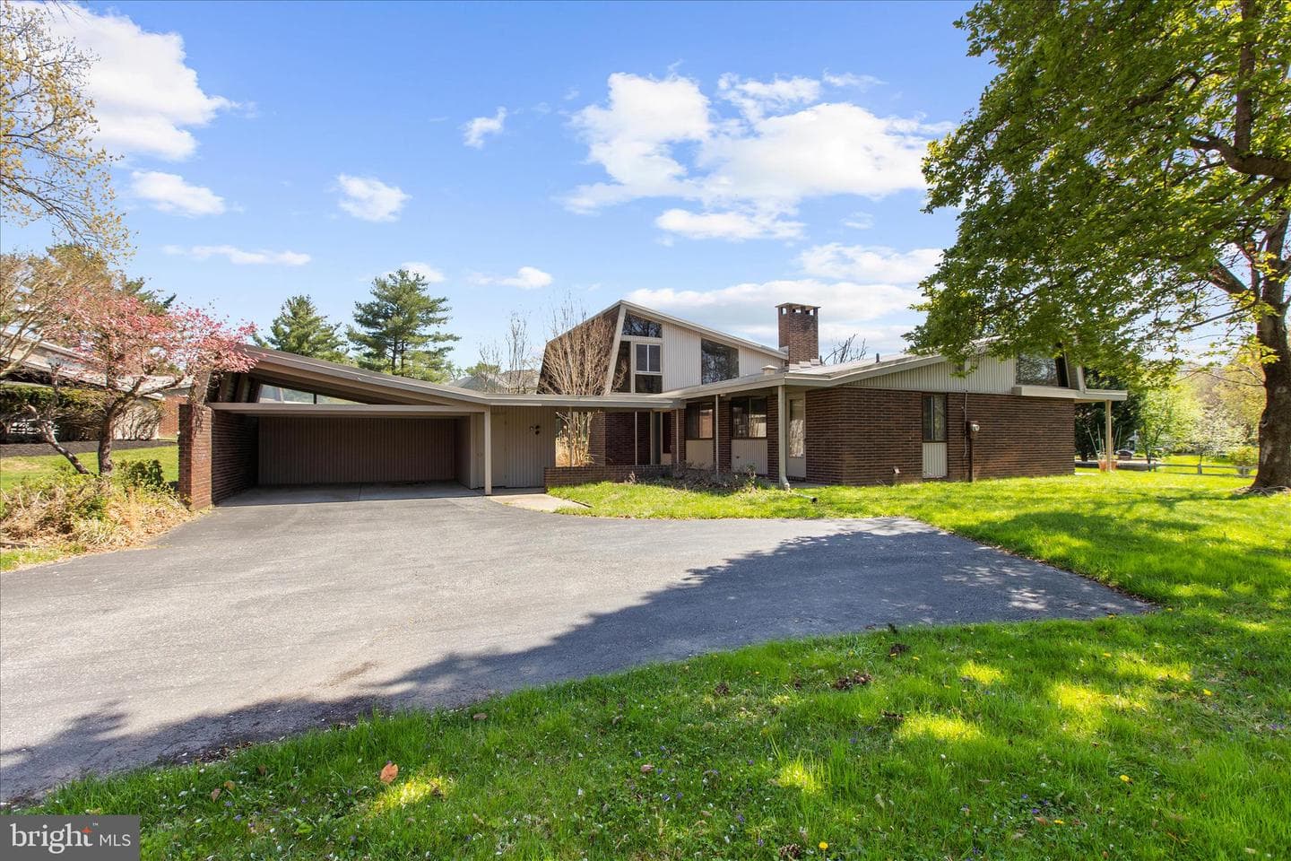 7 Stone Hollow Court photo 1