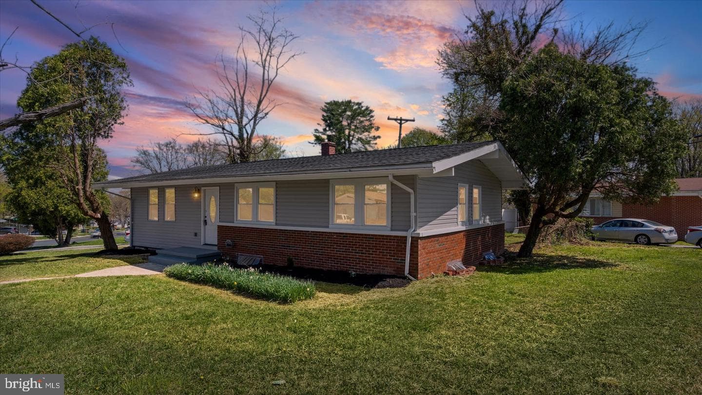 3901 Tiverton Road