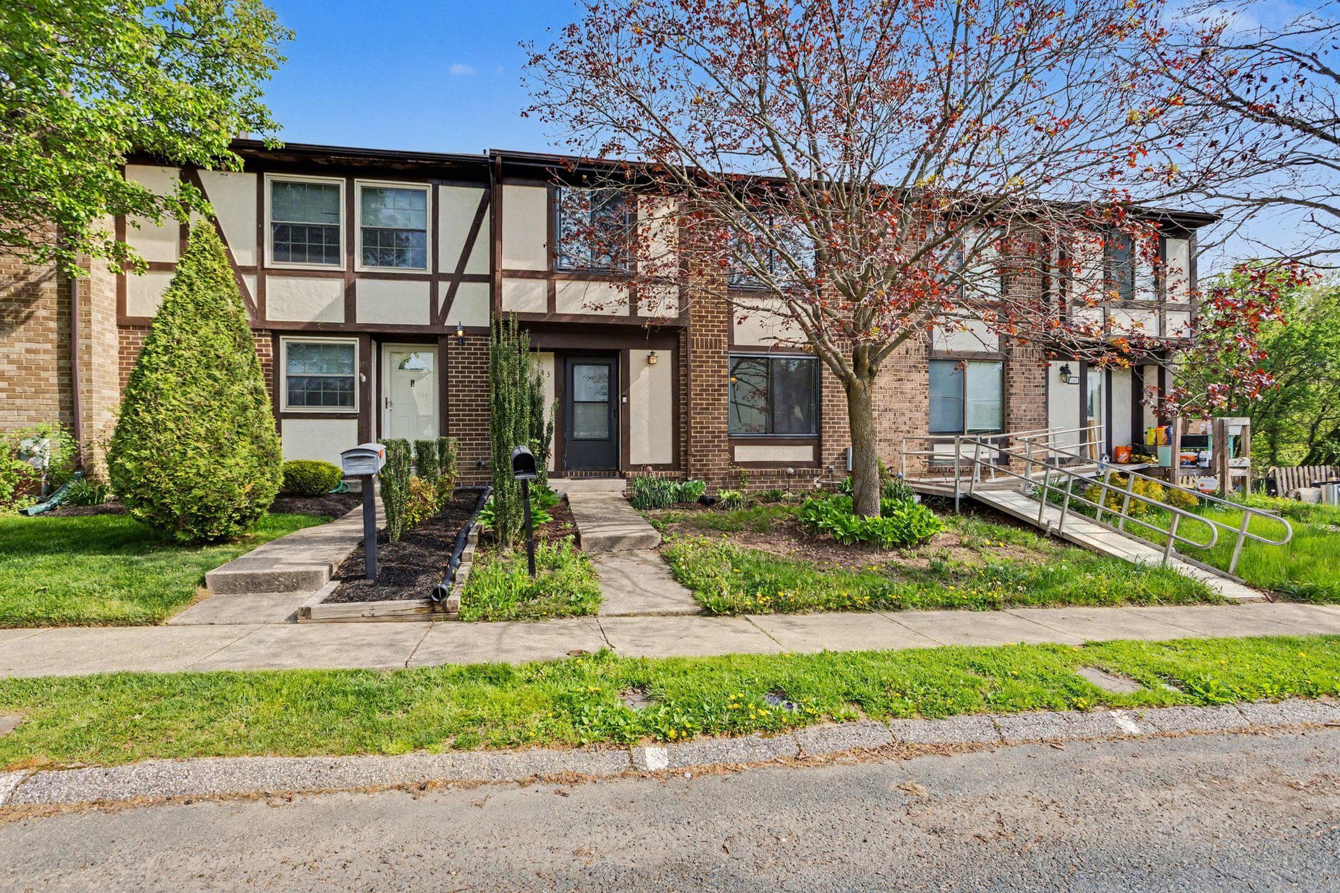 143 Bourbon Court