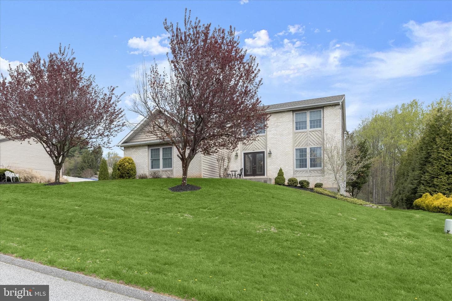 1 Scott Norman Court