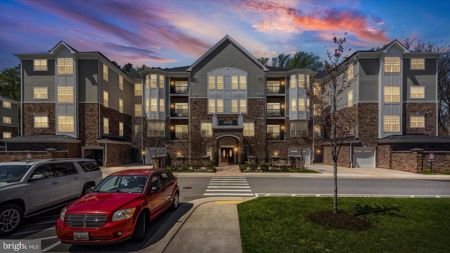 620 Quarry View Court #405 photo 1