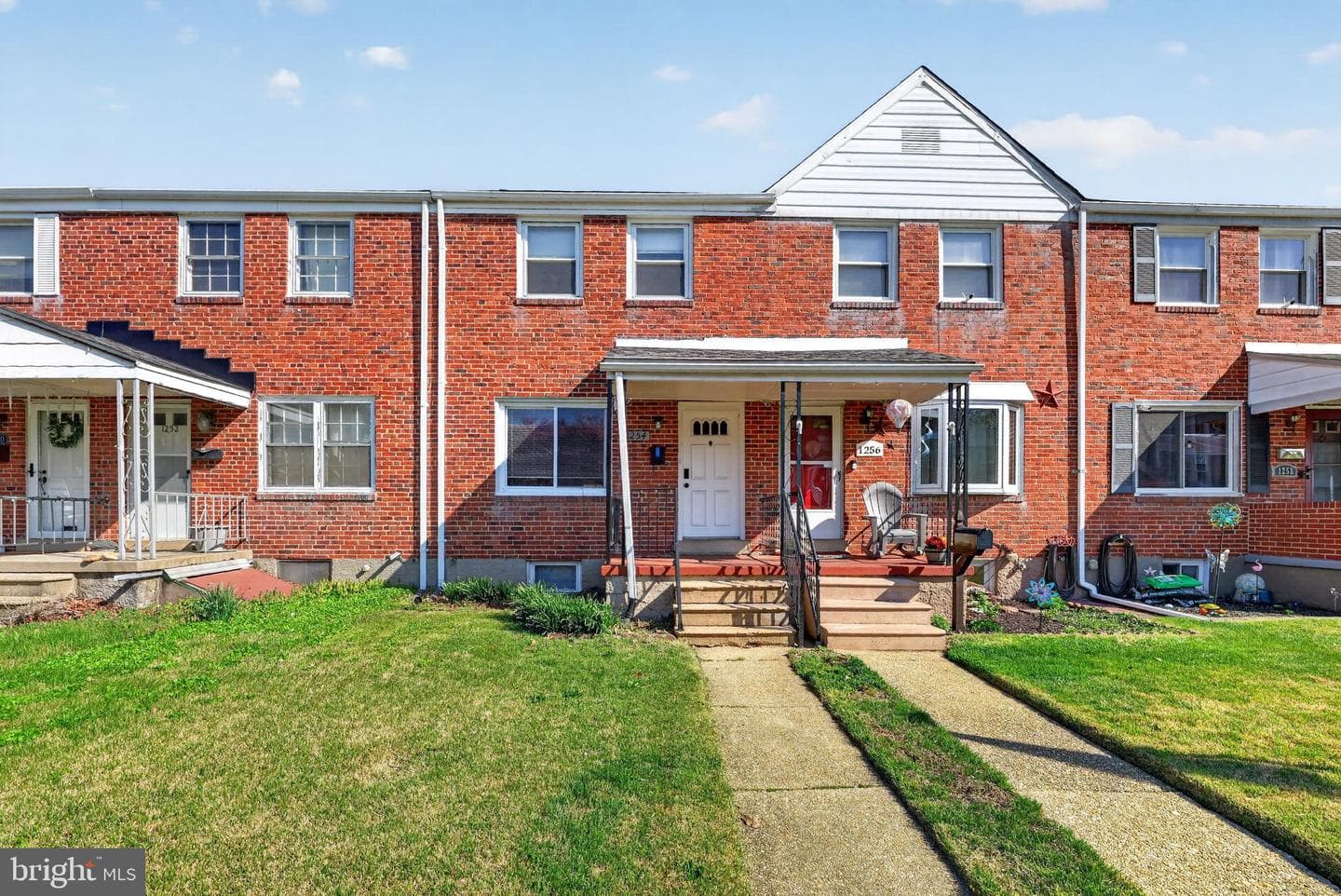 1254 Brewster Street