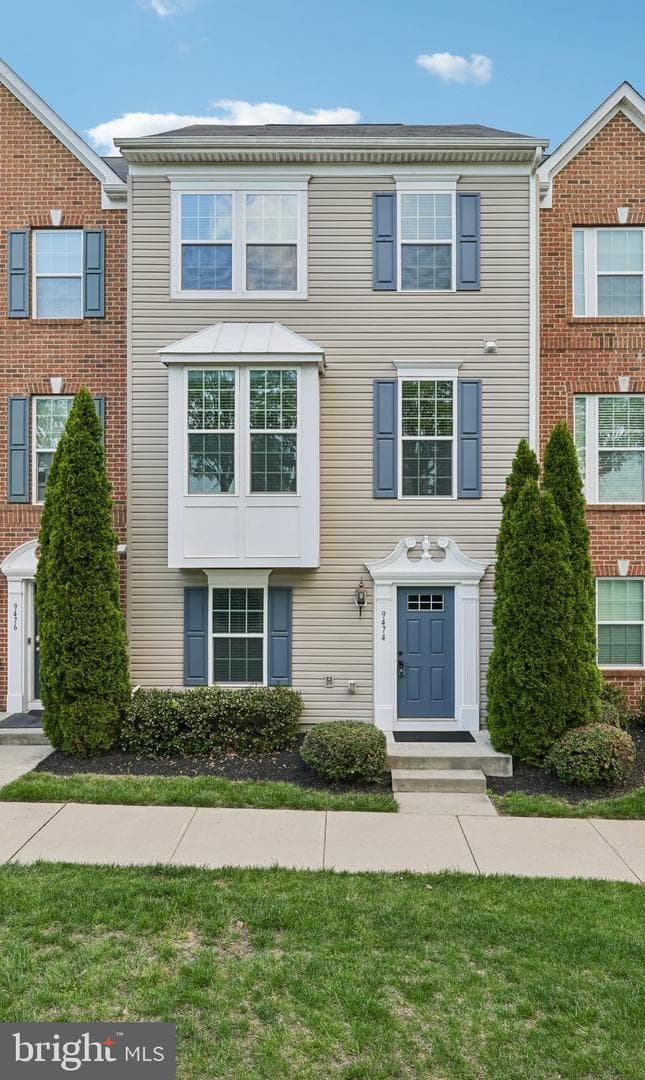 9474 Paragon Court photo 1