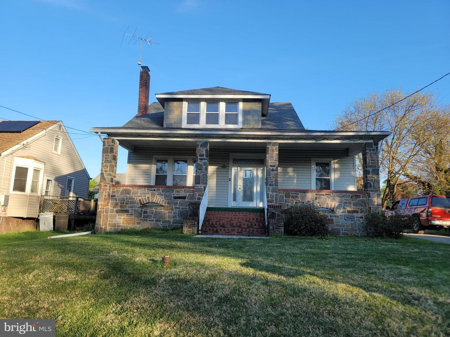 2117 Lorraine Avenue