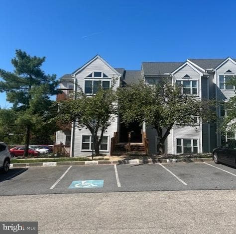 10 Fallen Tree Court #204