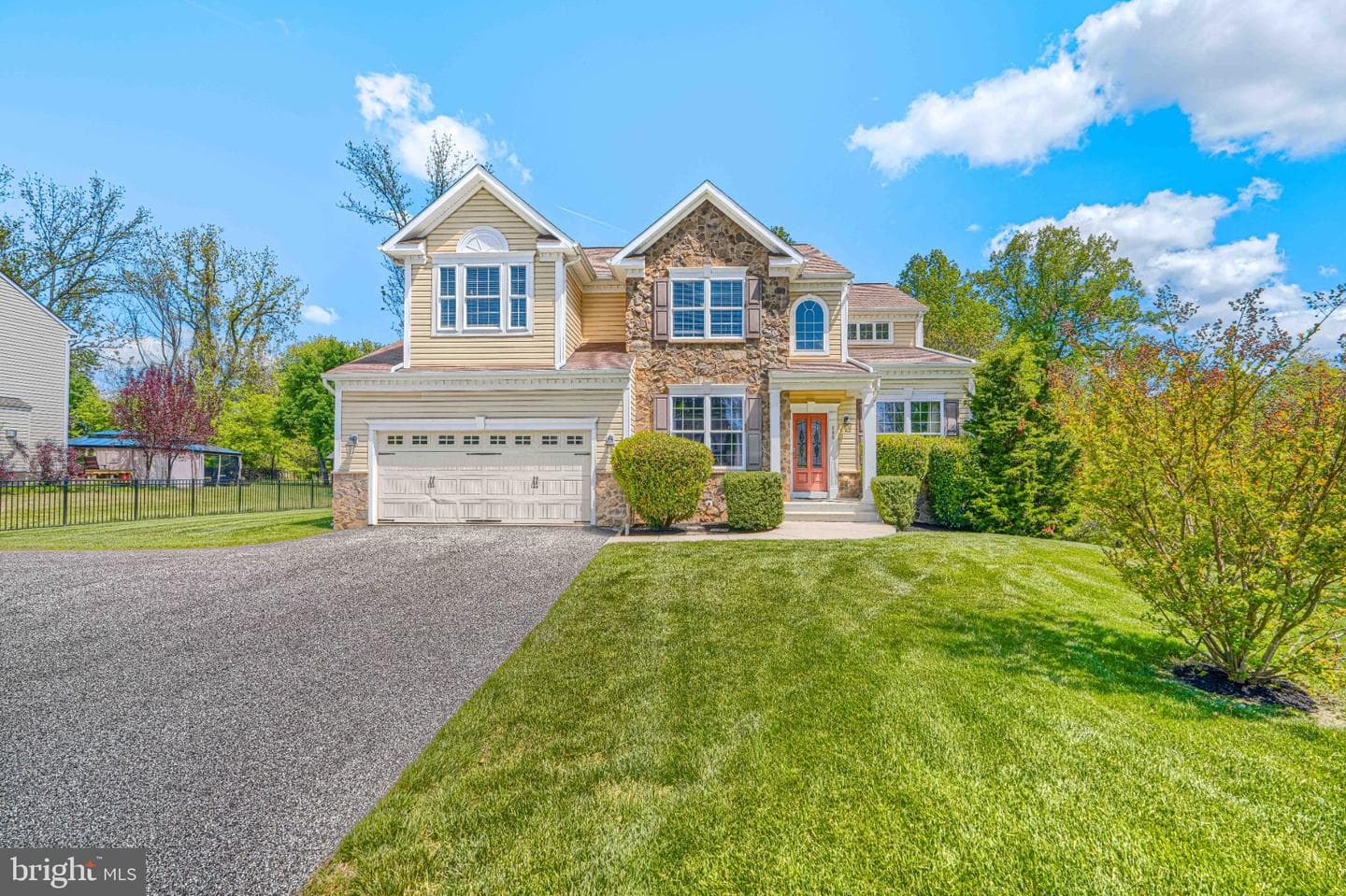 406 Sherwood Road