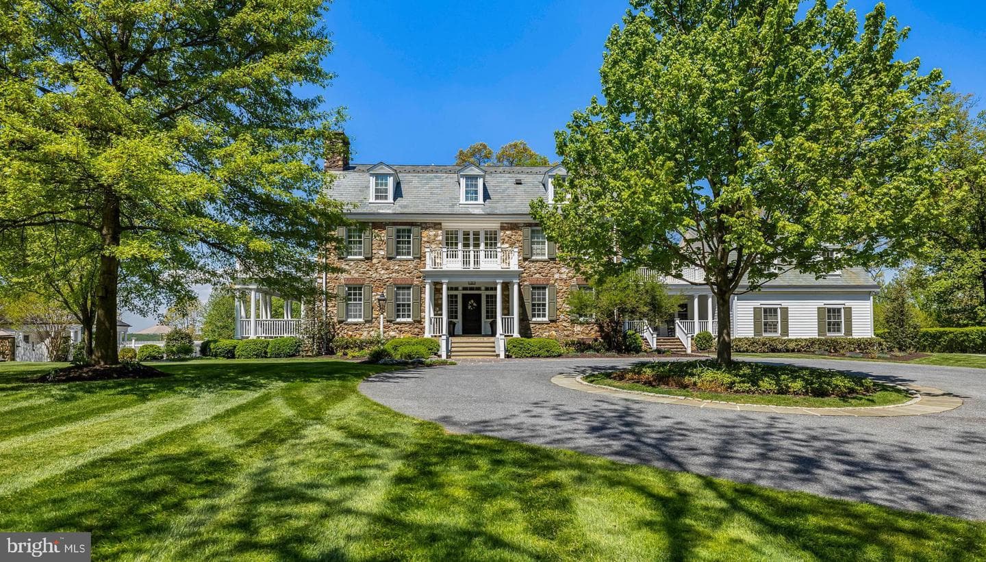 2734 Caves Road