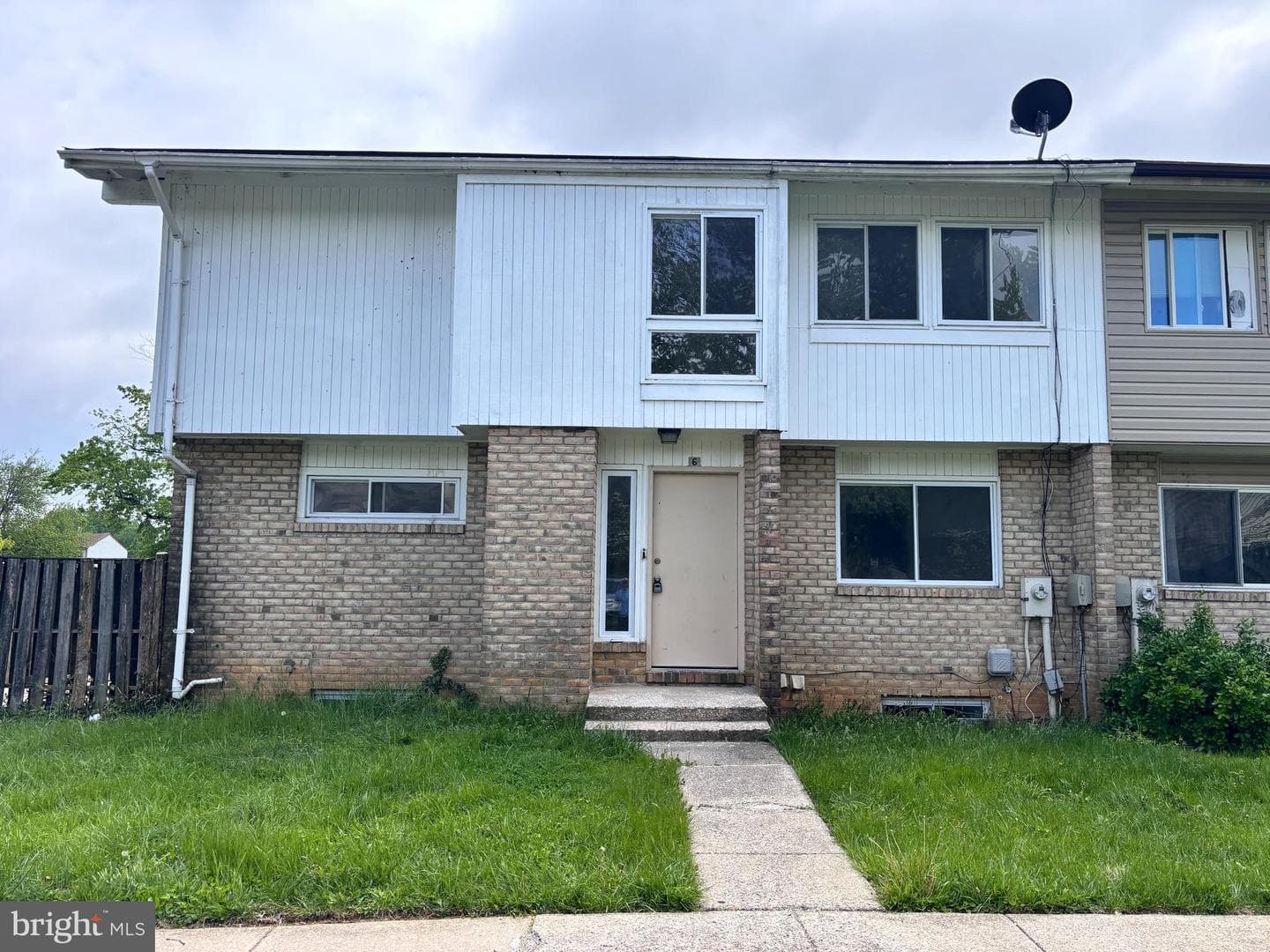 6 Ojibway Road