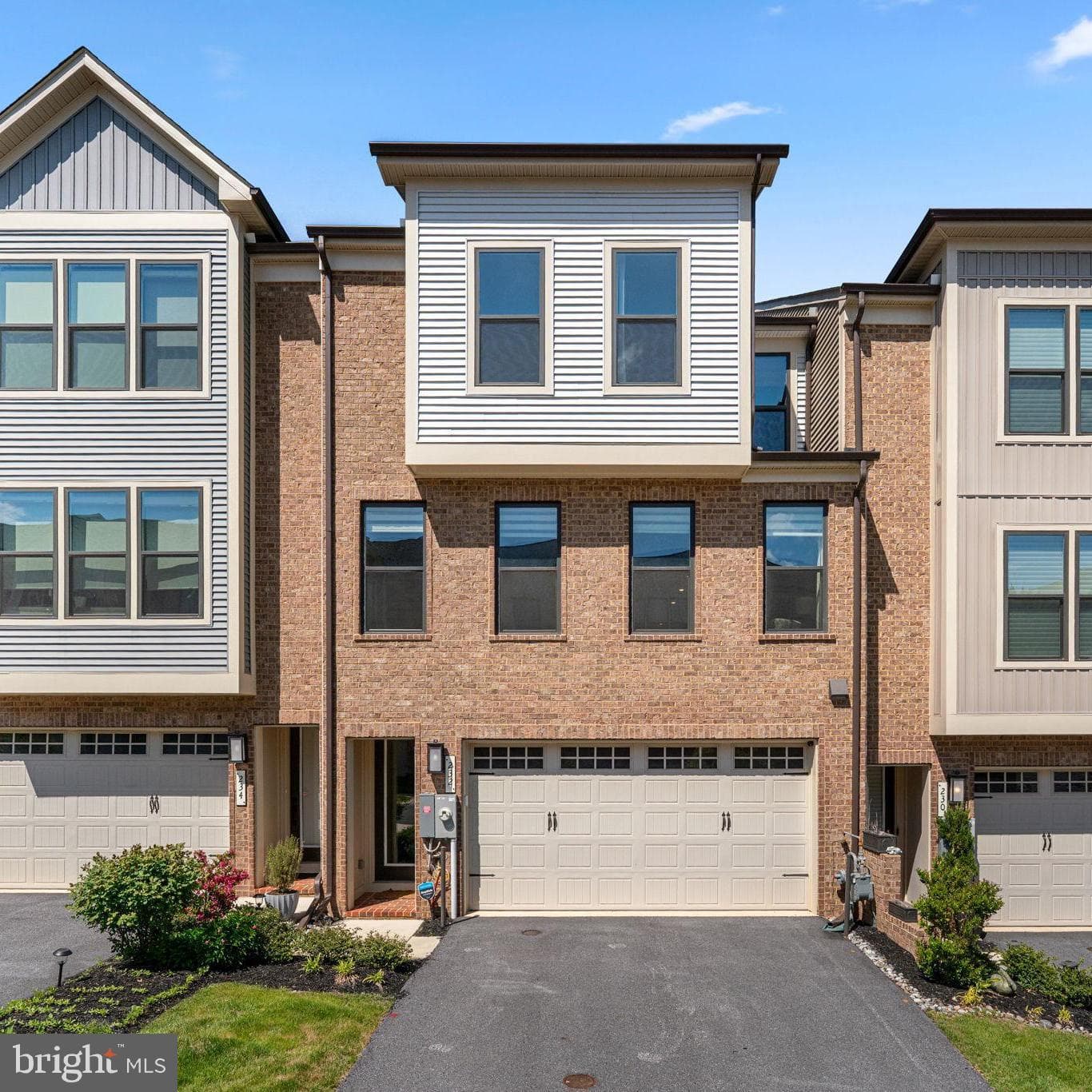 232 Hickory Hollow Court