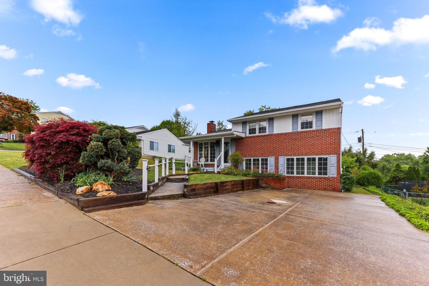 3416 Glenside Drive photo 1