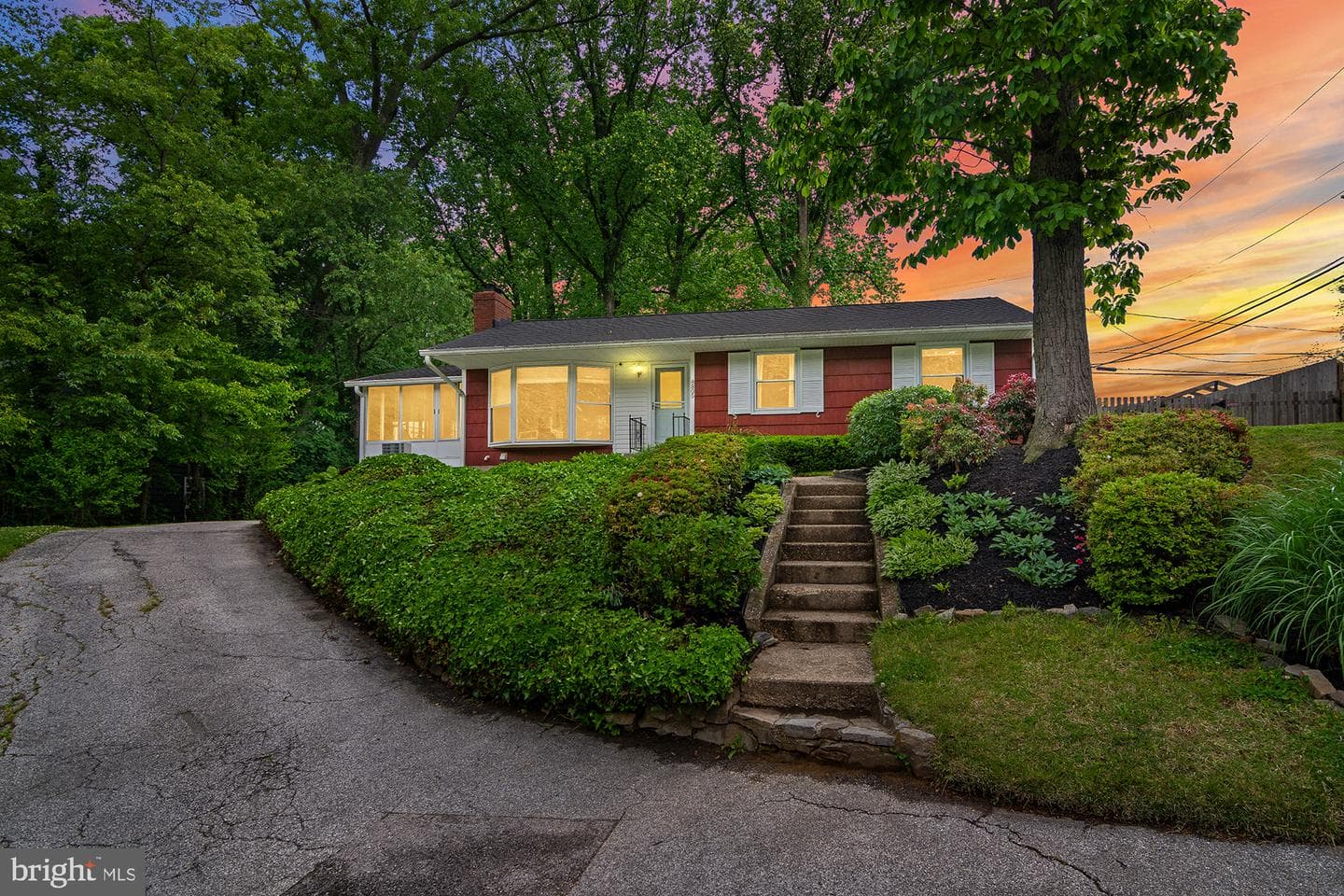 8805 Littlewood