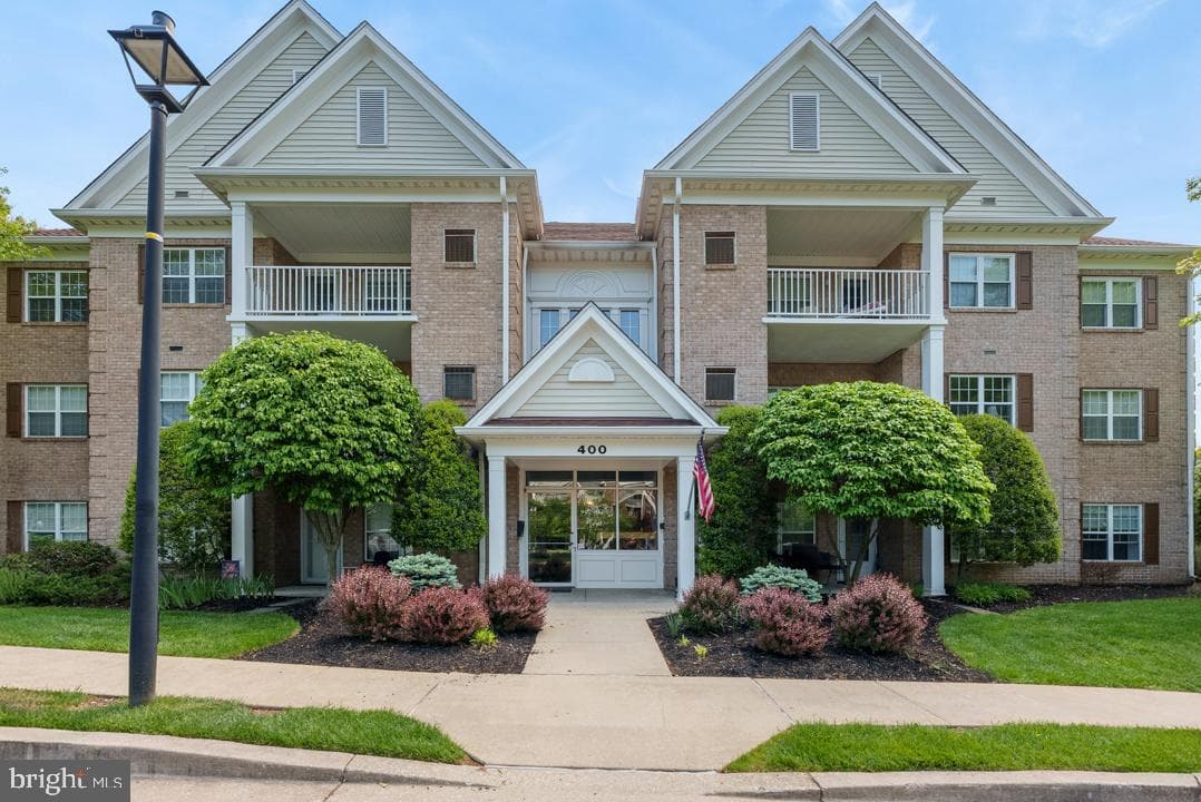 400 Plumbridge Court #102