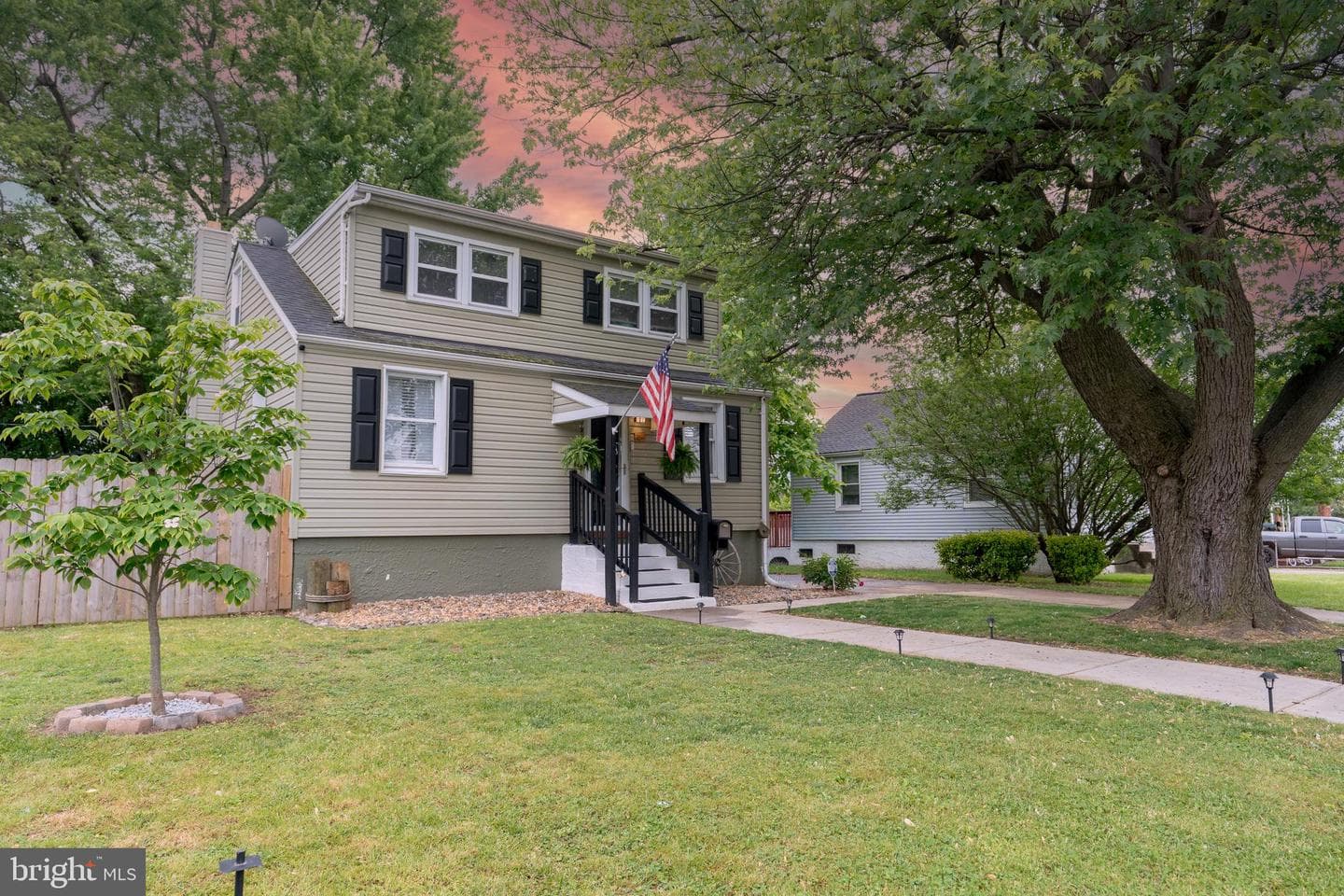 220 Pinewood Road