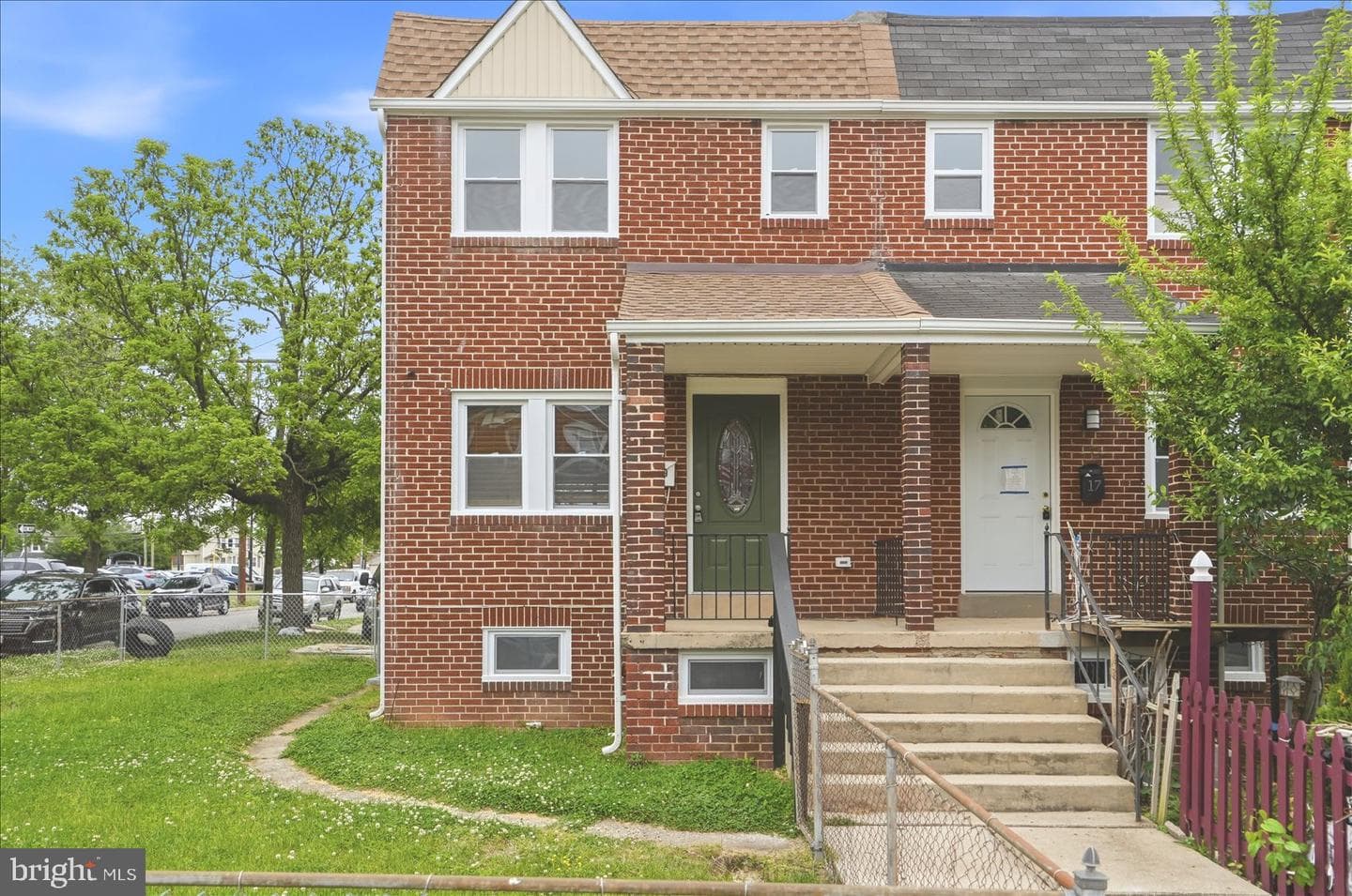 19 Warren Road