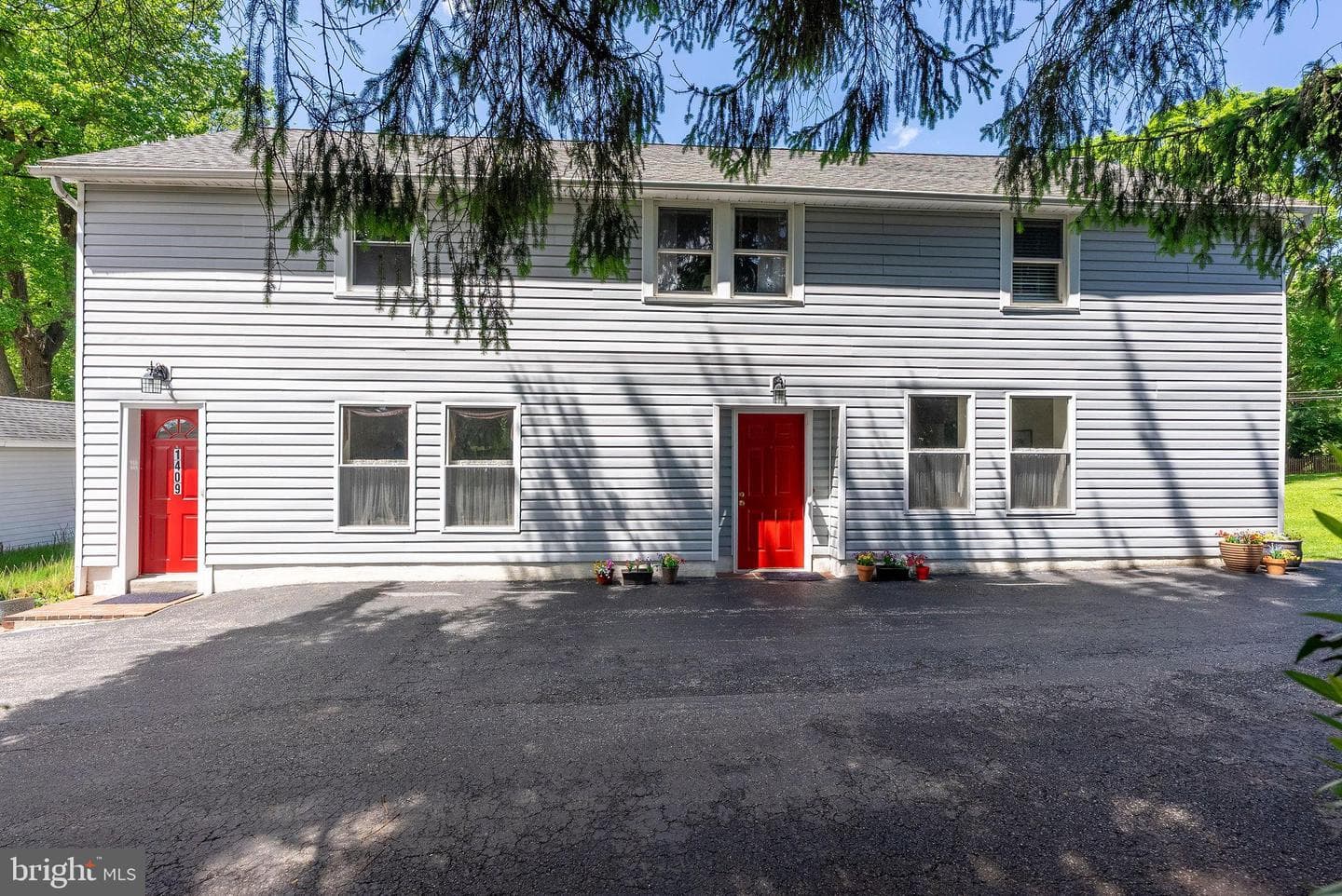 1409 Broadway Road photo 1