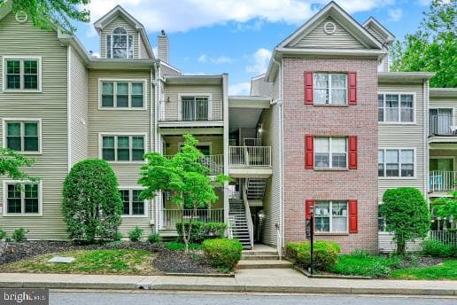 2324 Falls Gable Lane #b