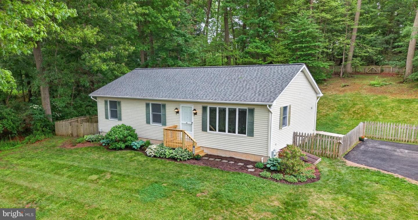 1001 Wiseburg Road, White Hall