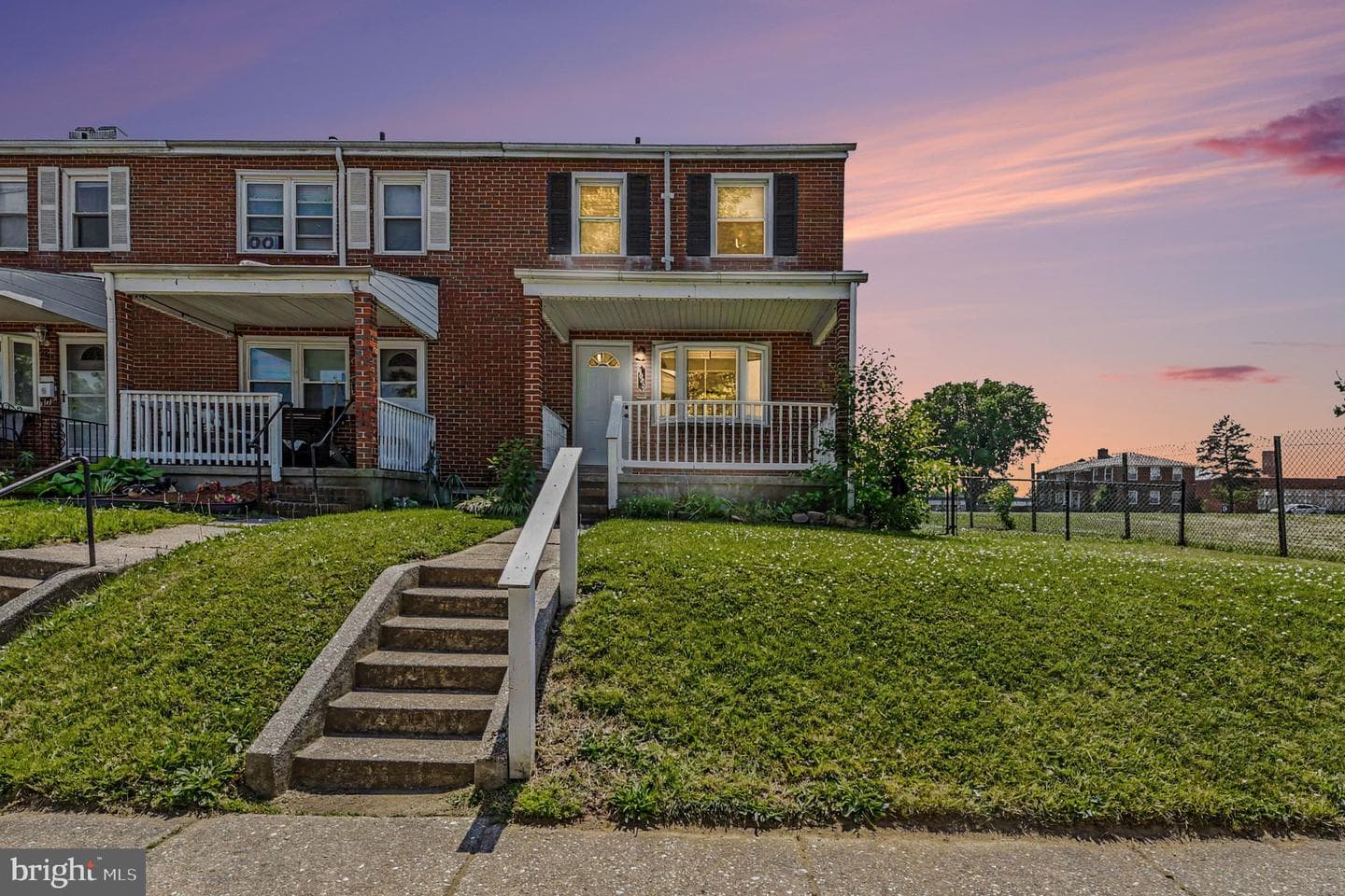 8025 N Boundary Road photo 1
