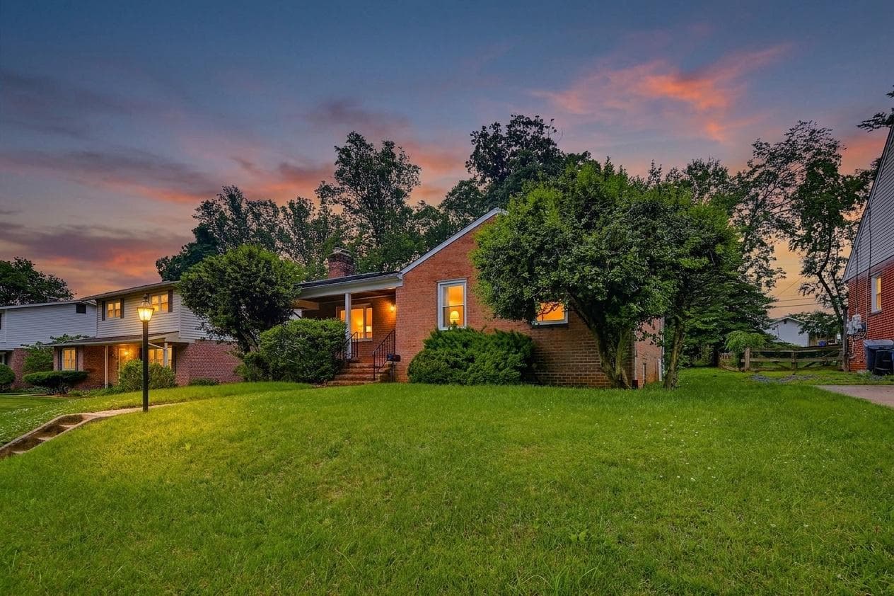 8343 Merryview Drive