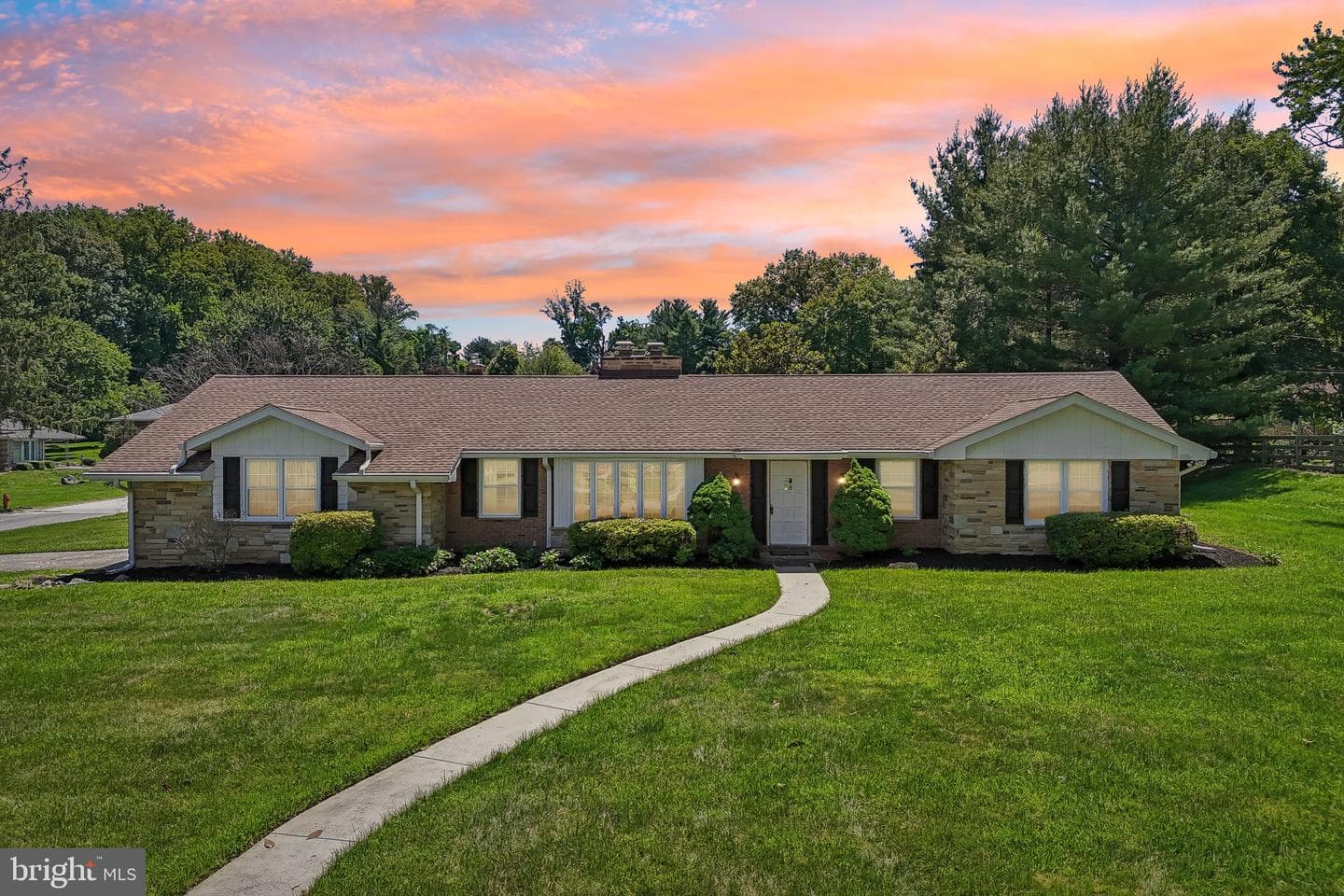 1203 Nuwood Drive