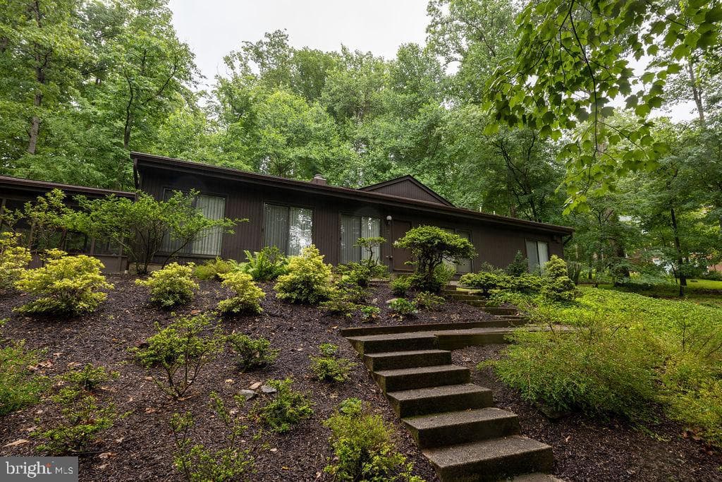 13 Bridlewood Court photo 1