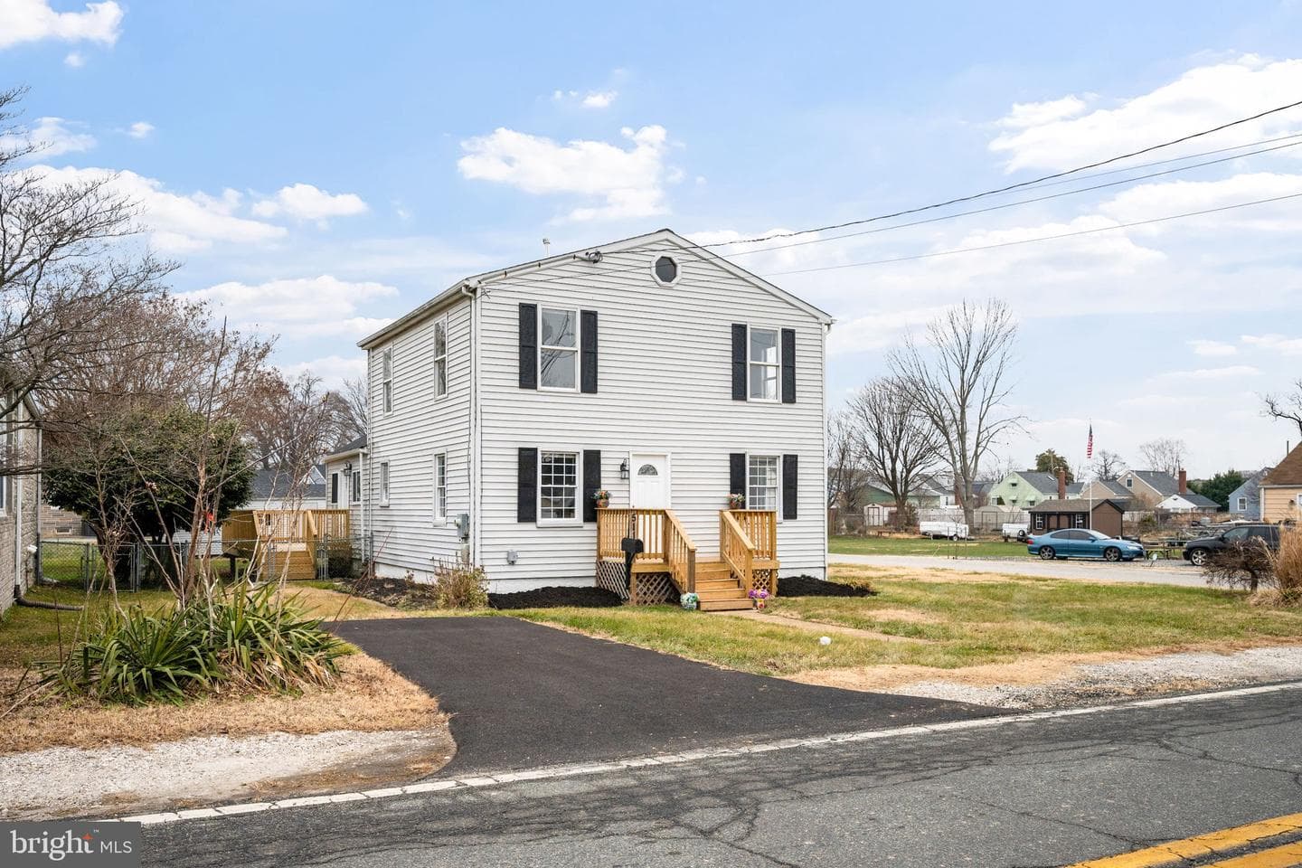 511 Riverside Drive