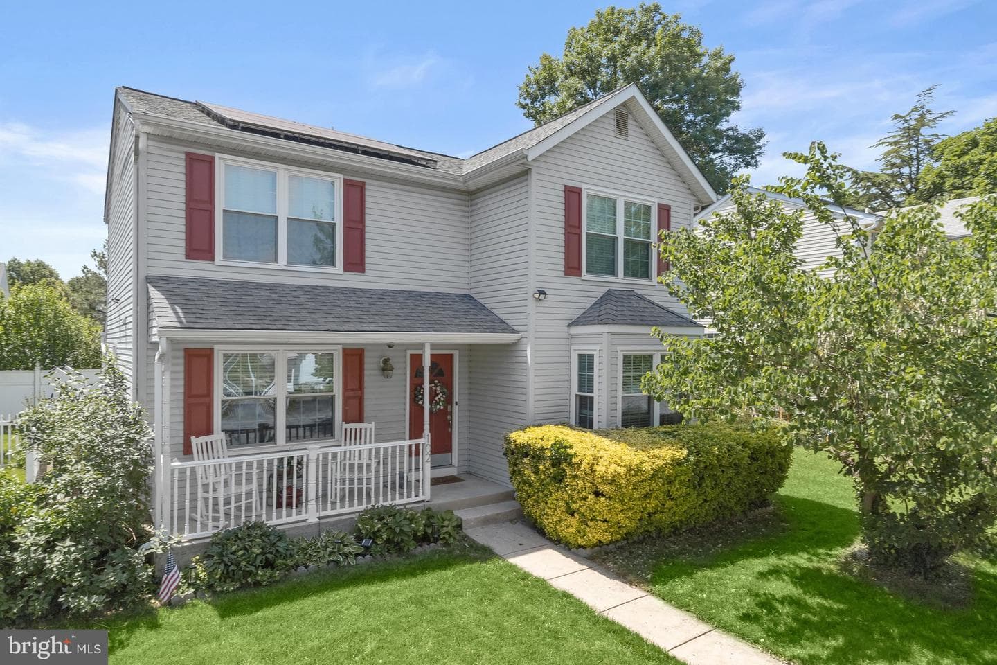 102 Bishops Lane