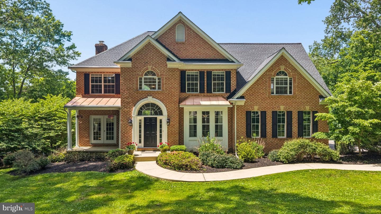 4 Quiet Brook Court