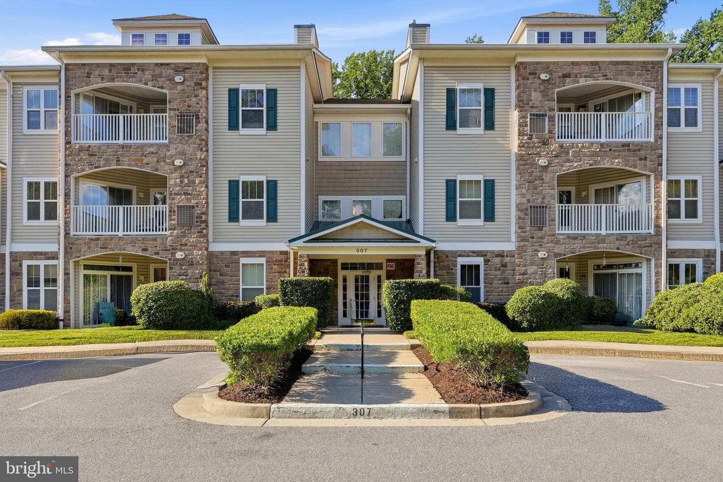 307 Wyndham Circle #307 H