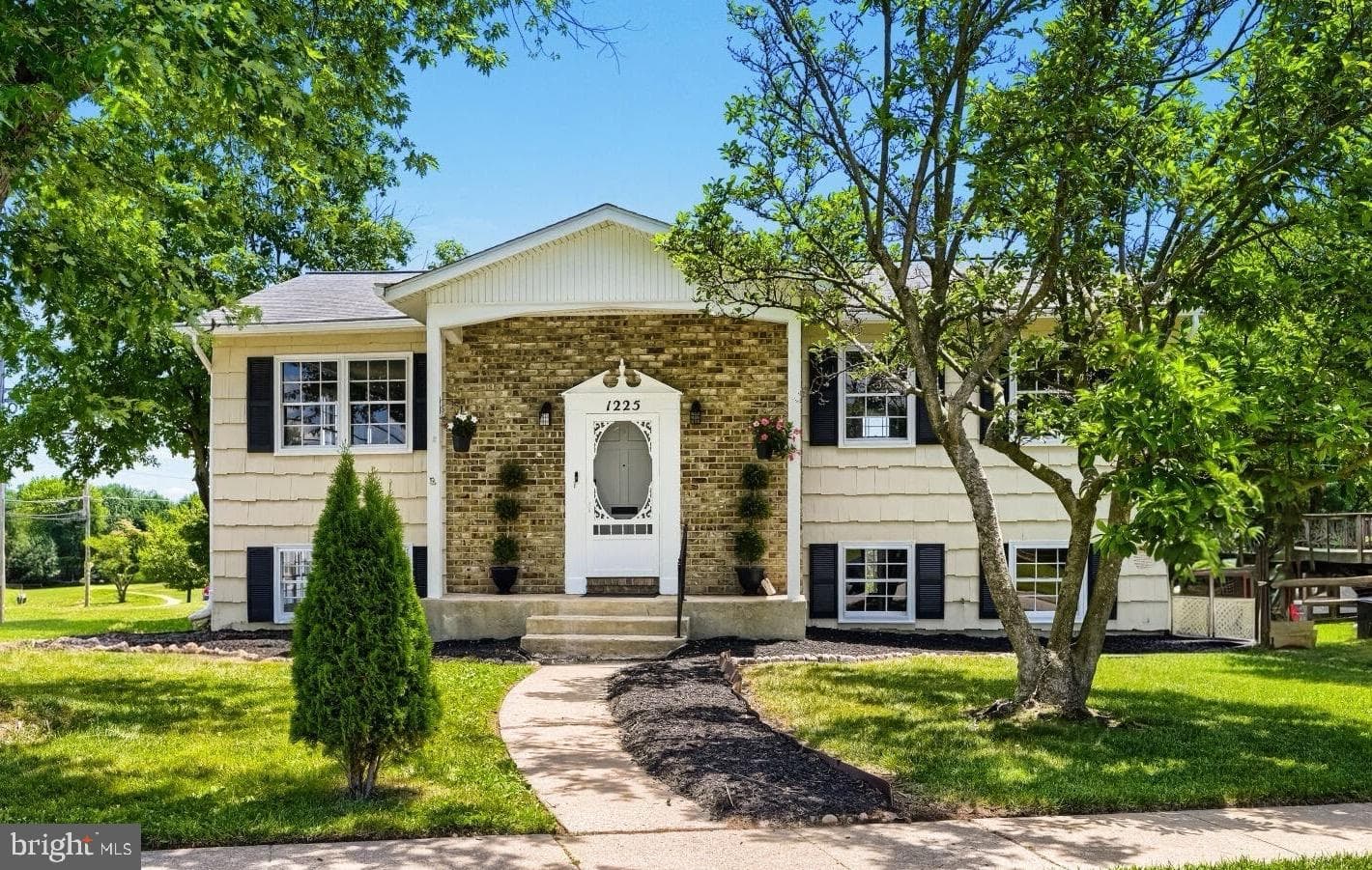 1225 Canberwell Rd