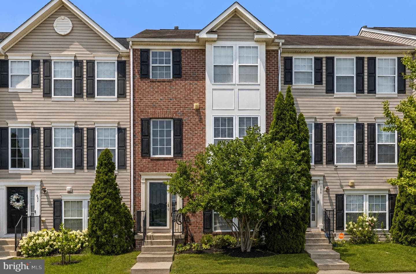 884 Lowe Road, Middle River