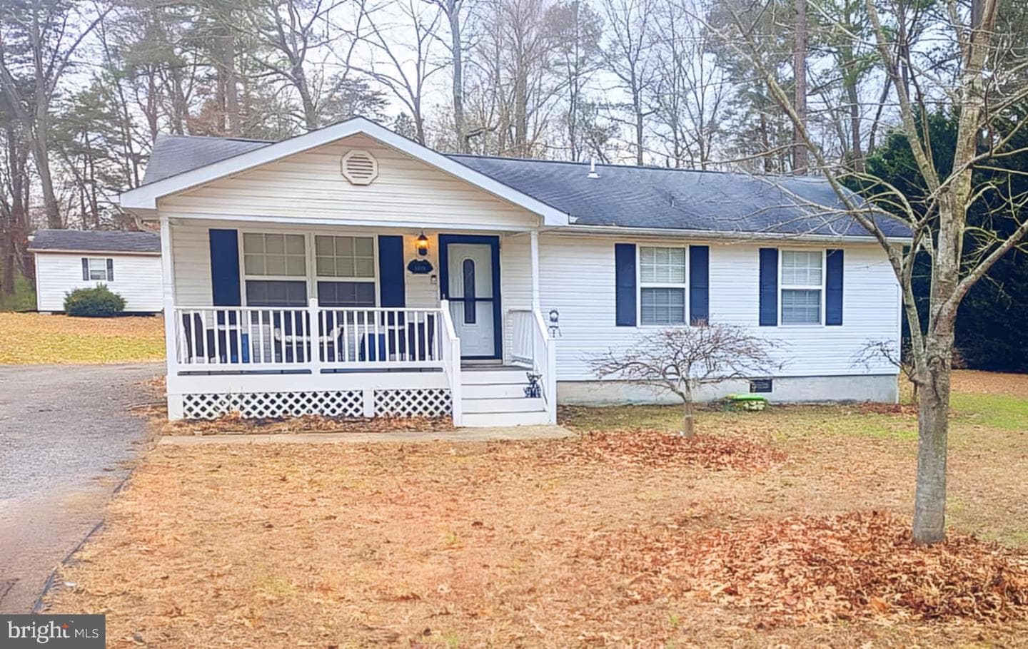 6689 Mackall photo 1
