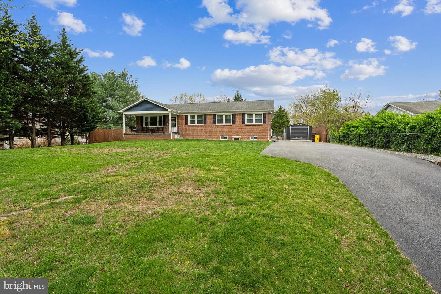 8822 Lafayette Drive photo 1