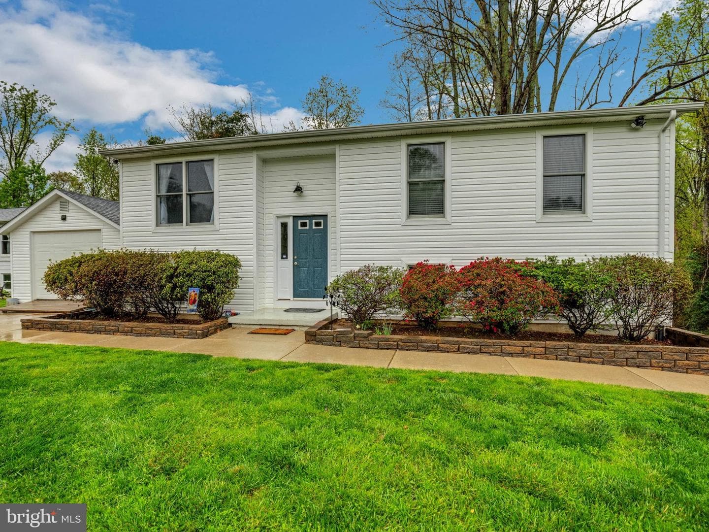5031 Harvard photo 1