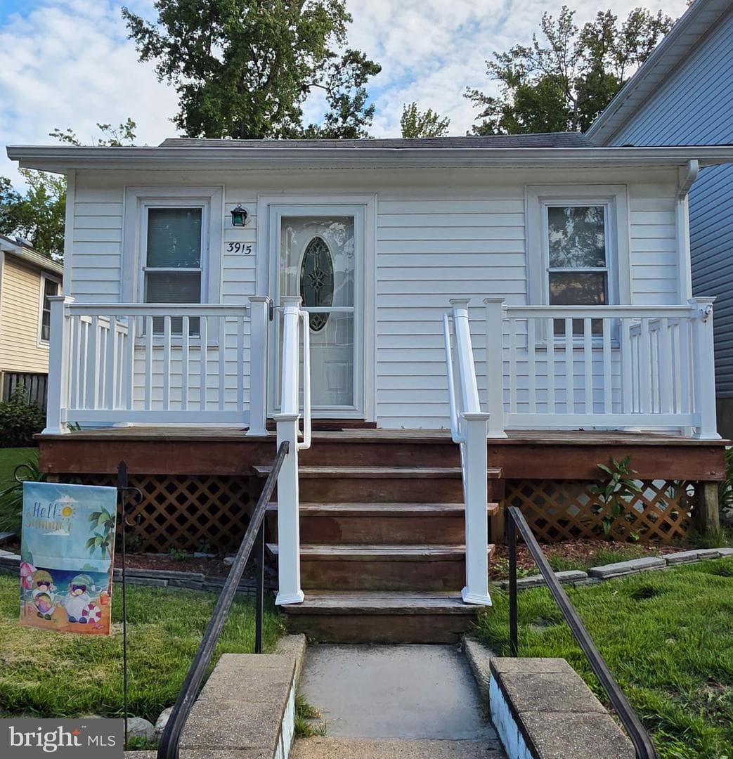 3915 8th Street photo 1